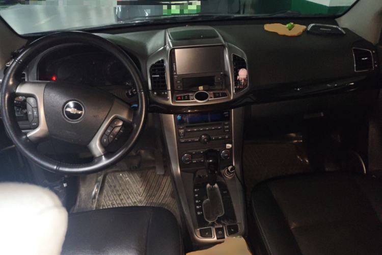 Used Chevrolet Captiva 2014 2.4L 4x4 Flagship Edition 7 Seats