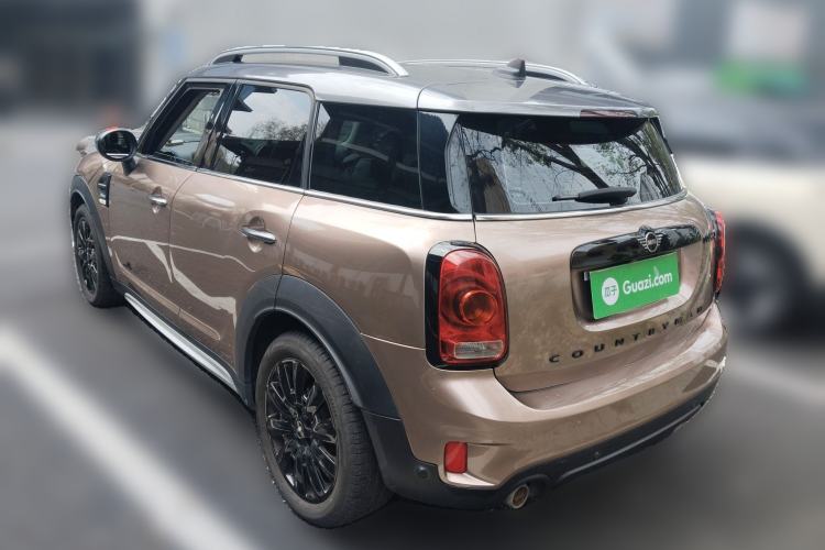 Used MINI Countryman 2019 1.5T COOPER ALL4 Artist Weekend Travel Edition
