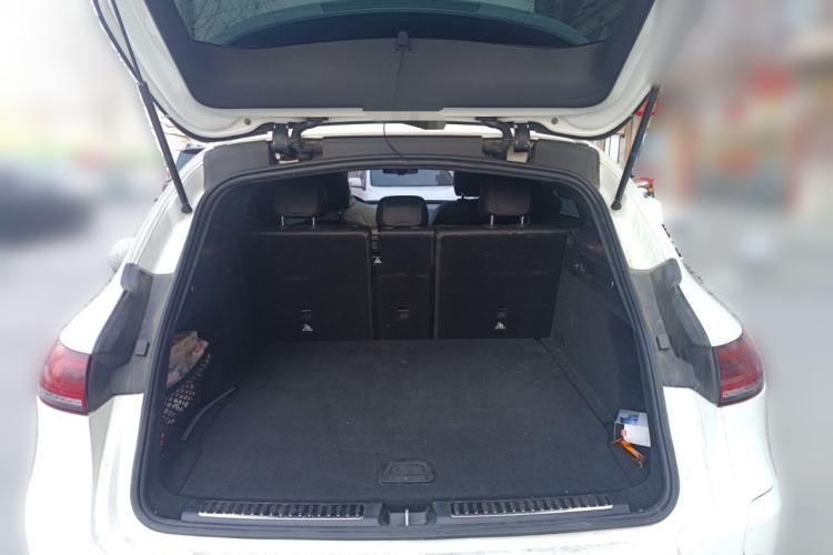 Used Mercedes-Benz EQC 2022 EQC 400 4MATIC Trunk