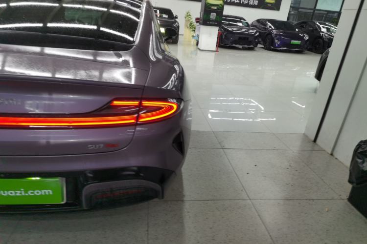 Used Xiaomi Auto SU7 2024 Four-Wheel Drive Ultra-Long Range Advanced Intelligent Driving Max Edition Exterior 3
