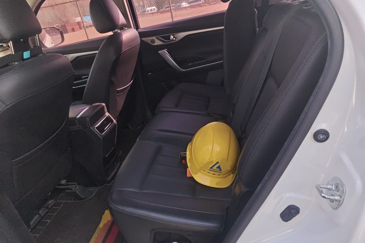 Used CHANGAN CS95 2019 2.0T Four-Wheel Drive Luxury Version