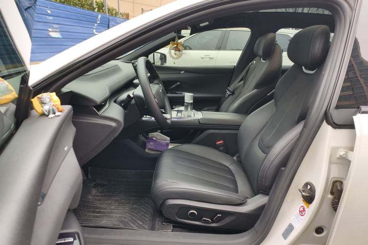 Used Deepal L07 2024 530 Max Qiankun Intelligent Driving ADS SE Pure Electric Version
