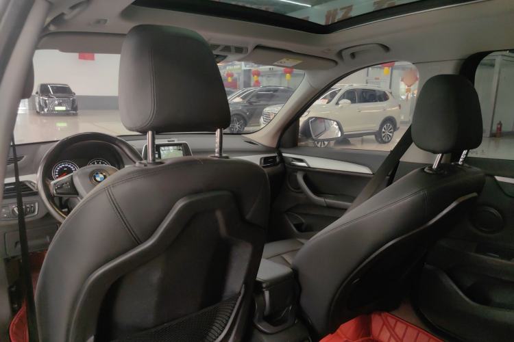 Used BMW X1 2019 sDrive18Li Fashion Model Interior 10