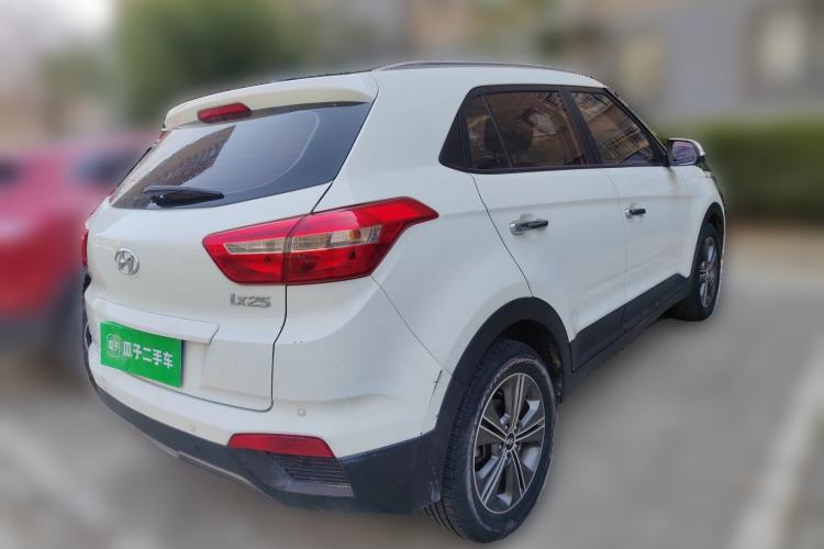 Used Hyundai ix25 2015 1.6L Automatic Two-Wheel Drive Smart GLS Trim Rear Right 45 Deg