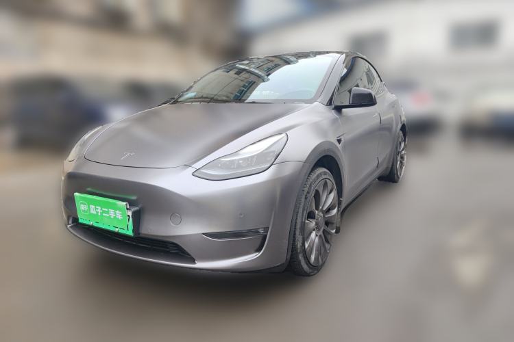 Used Tesla Model Y 2023 Long-Range All-Wheel-Drive Version