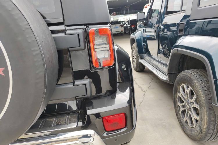 Used BAIC Off-Road BJ40 2023 2.0T Automatic Four-Wheel Drive Urban Hunter Edition Chivalrous Type