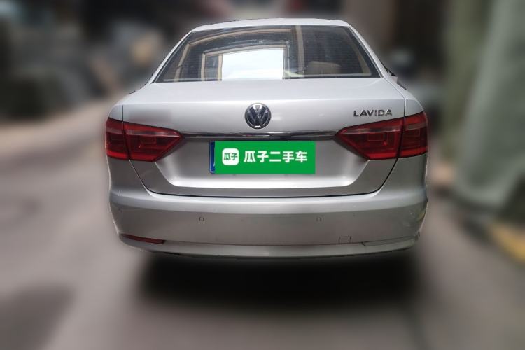 Used Volkswagen Lavida 2013 Restyled Classic 1.6L Automatic Comfort Edition