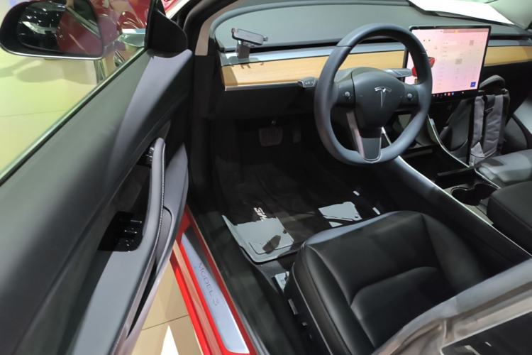 Used Tesla Model 3 2020 Standard Range Rear-Wheel Drive Upgraded Version
