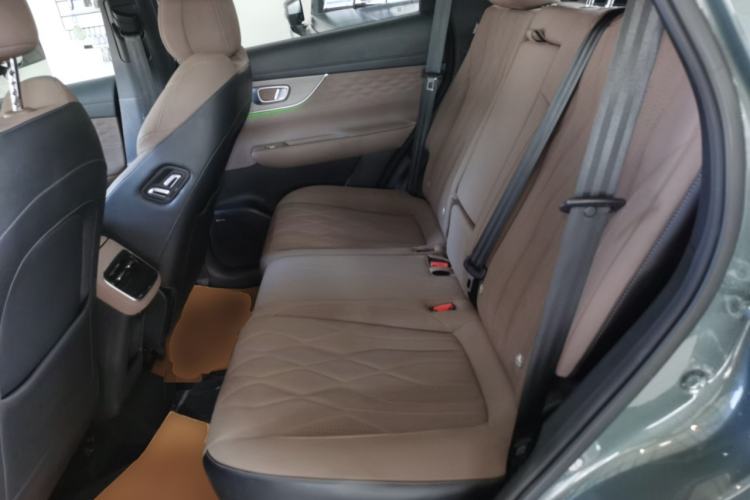 Used Chery Tiggo 8 PLUS 2025 290TGDI DCT Prestige 5-Seater