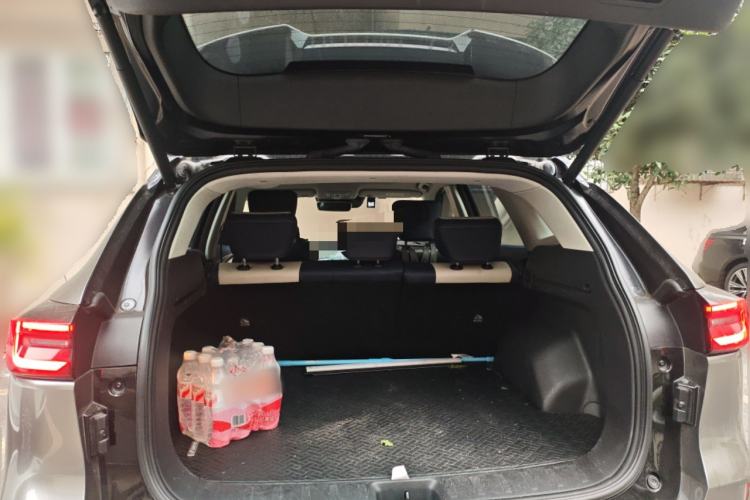 Used Dongfeng Aeolus Huge 2022 Mach Dual-Motor 1.5T MHD Dare-to-Dream Edition