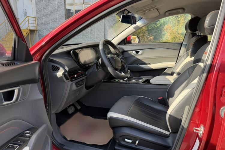 Used Baojun RC-6 2019 1.5T CVT 24-Hour Online Luxury Edition