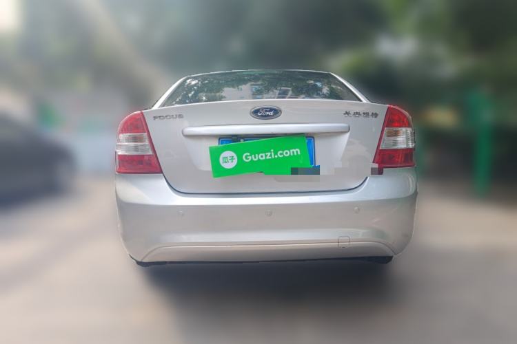 Used Ford Focus 2013 Sedan Classic 1.8L Automatic Fashion Edition
