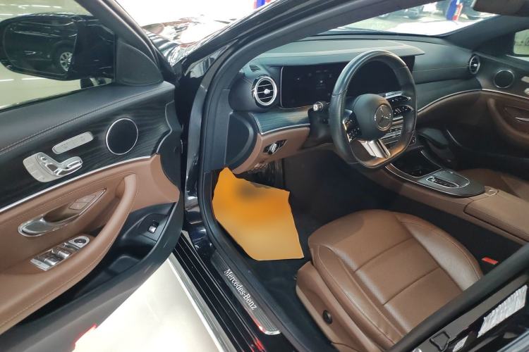 Used Mercedes-Benz E-Class 2021 Restyled E 300 L Sporty and Stylish Edition
