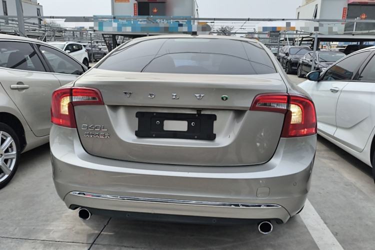 Used Volvo S60 2015 S60L 2.0T Zhiyuan Edition
