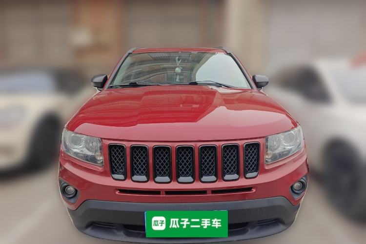 Used Jeep Compass 2013 2.4L Four-wheel Drive Black Edition with Navigation