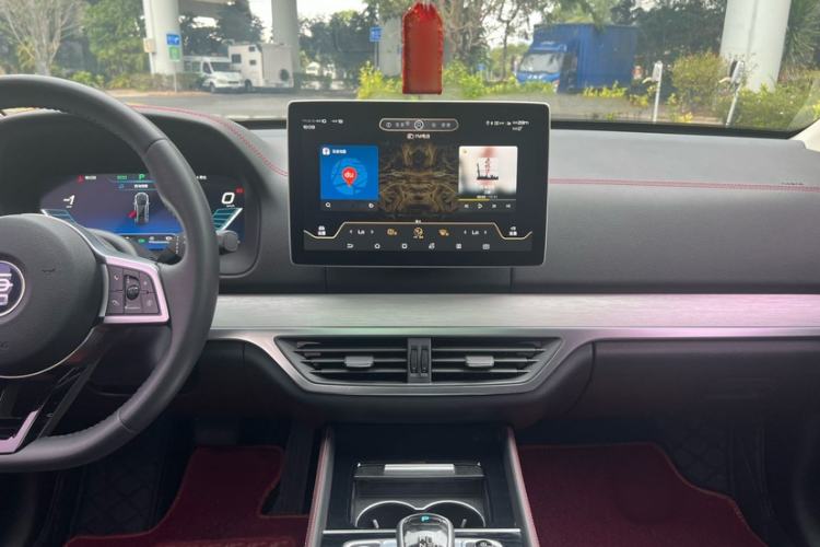 Used BYD Tang New Energy 2018 DM 2.0T All-Wheel Drive Smart Connectivity Luxury Model 7 Seats China V Emission Standard