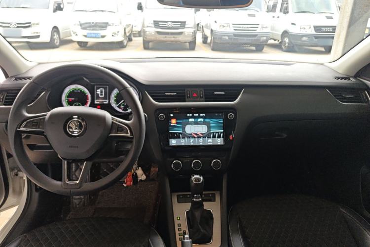 Used Skoda Octavia 2019 TSI230 DSG Luxury Edition