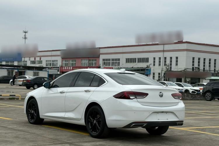 Used Buick Regal 2020 552T Luxury Version Exterior 3