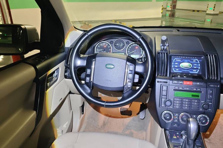 Used Land Rover Freelander 2 2011 3.2L i6 HSE Gasoline Edition