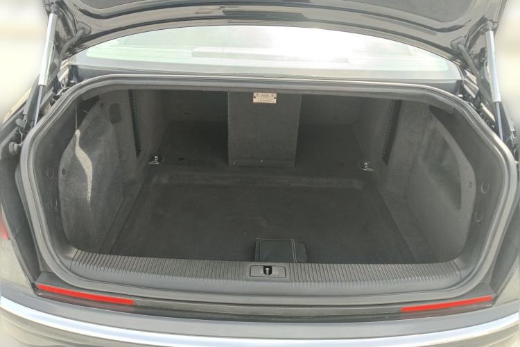 Used Audi A8 2009 A8L 4.2 FSI quattro Prestige Edition Trunk