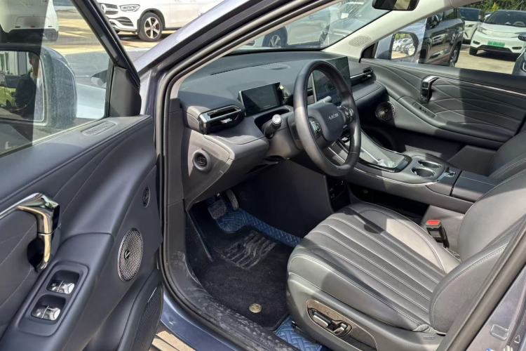 Used AION V 2024 Aion Tyrannosaurus 650 Smart Luxury Edition
