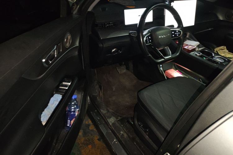 Used Chery Fengyun T8 2025 1.5T 130 km Comfort Edition 7-Seater Driver Seat