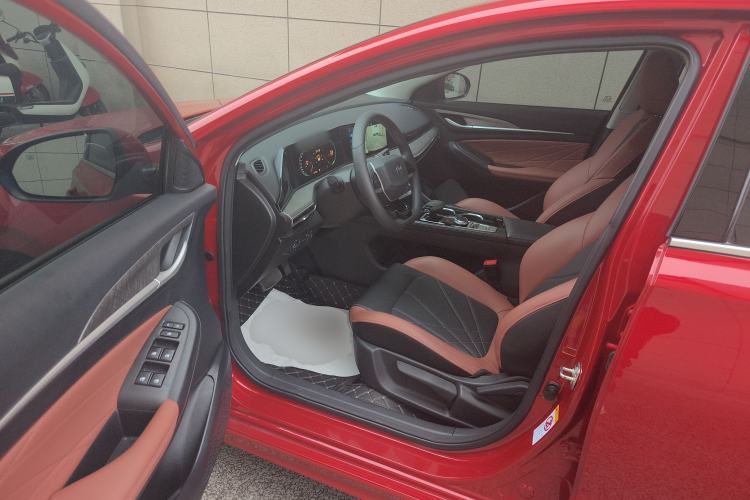 Used Changan Eado 2023 Changan Edition PLUS Blue Whale NE 1.4T GDI DCT Prestige Version
