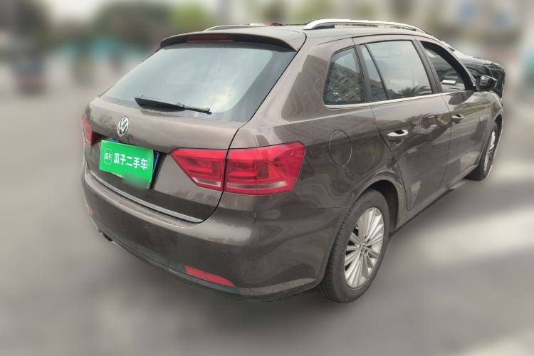 Used Volkswagen Gran Lavida 2013 1.4 TSI Manual Comfort Model Rear Right 45 Deg