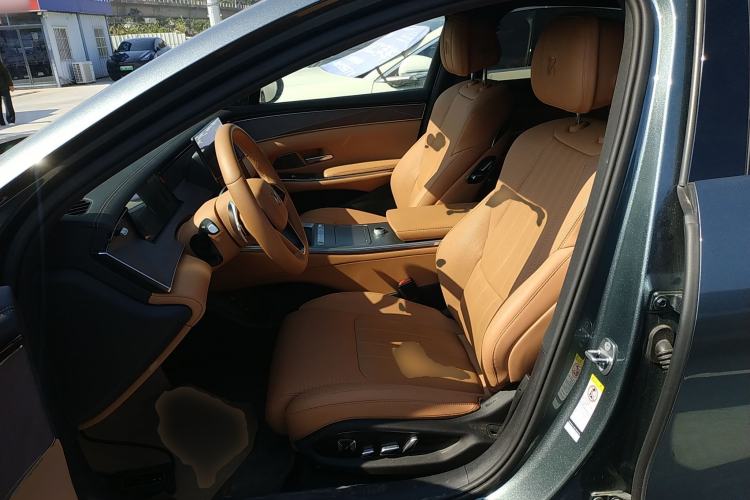 Used BYD Han L 2025 DM-p Four-Wheel-Drive LiDAR Flagship Model Left Front Seat