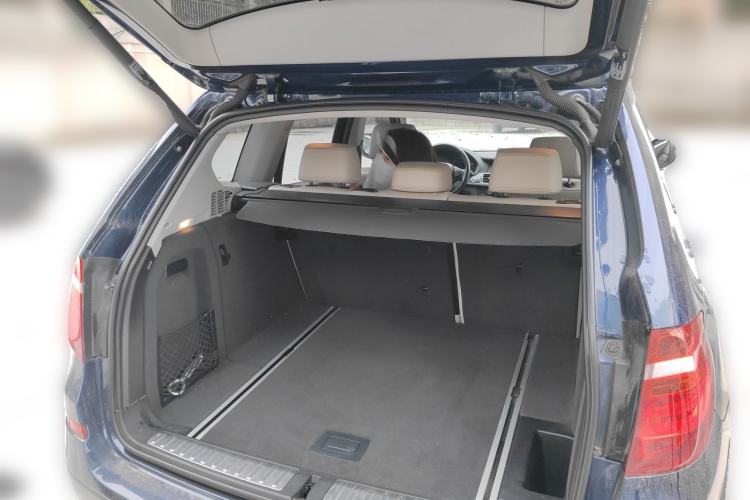 Used BMW X3 2013 xDrive28i Luxury Model Trunk