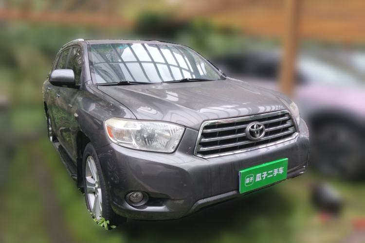 Used Toyota Highlander 2009 2.7L Two-Wheel Drive 7-Seater Supreme Edition Front Right 45 Deg