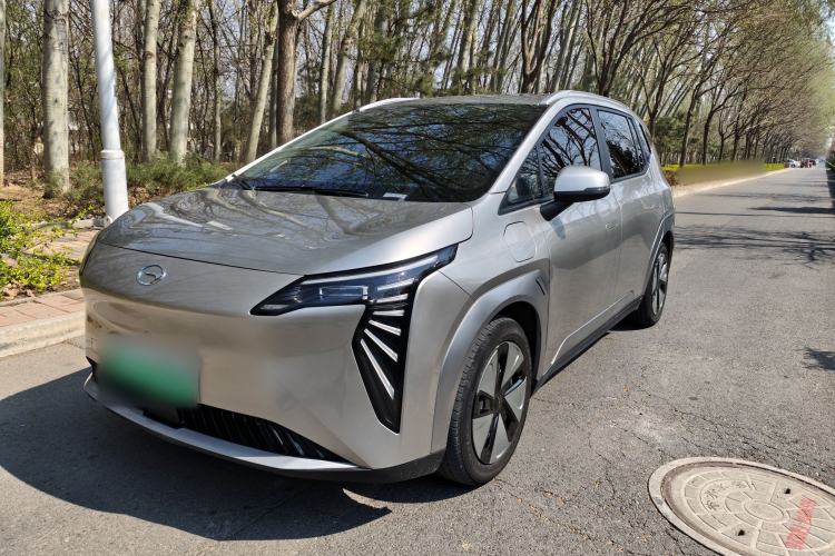 Used AION Y 2023 Younger