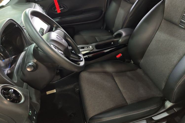 Used Honda XR-V 2019 220TURBO CVT Luxury Edition China VI Emission Standard Left Front Seat