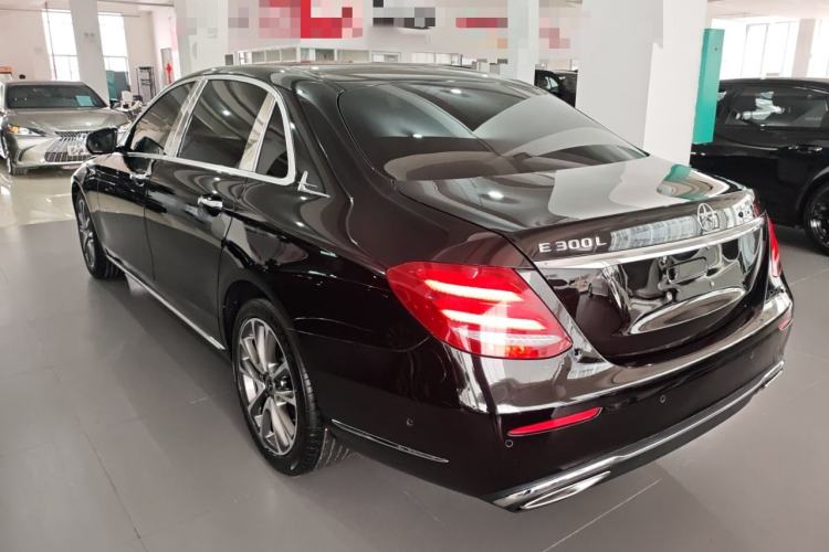 Used Mercedes-Benz E-Class 2018 E 300 L Luxury Model
