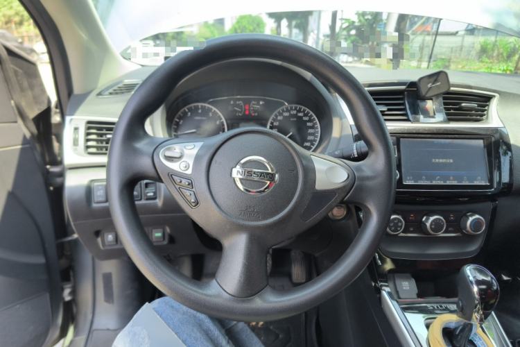 Used Nissan Sylphy 2016 1.6 XL CVT Deluxe Edition Steering Wheel