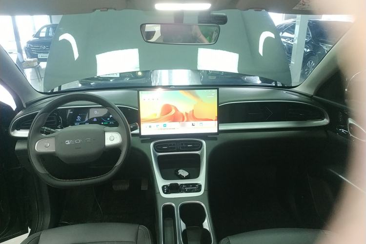 Used Geely Galaxy Geome 2025 310km Dream Edition Center Console