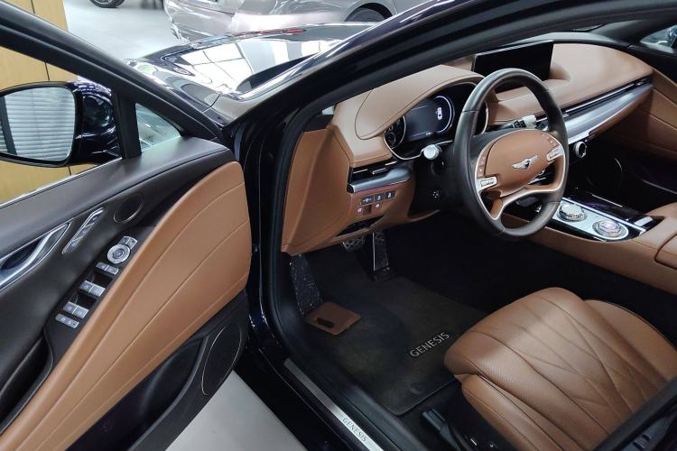 Used Genesis G80 2023 2.5T Rear-Drive Luxury Edition
