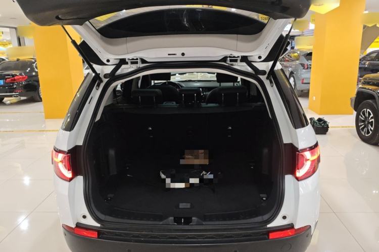 Used Land Rover Discovery Sport 2019 240 PS PURE Edition China VI Standard
