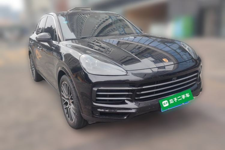 Used Porsche Cayenne 2019 Cayenne 3.0T Front Right 45 Deg