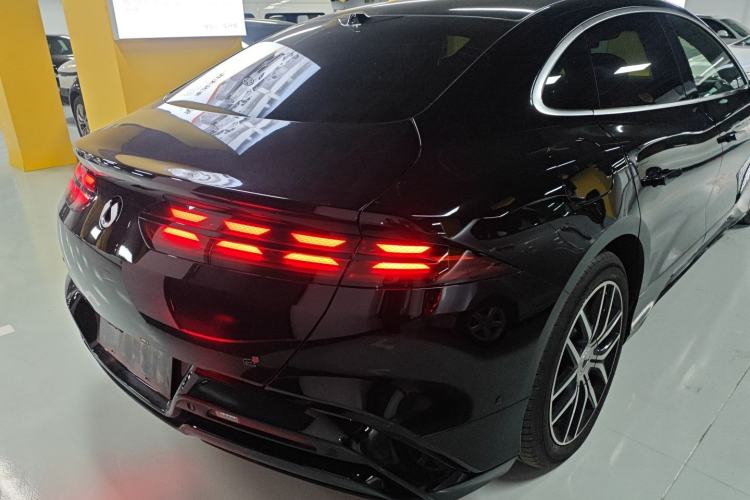 Used Denza Z9 2024 1100 km Four-Wheel Drive Max Version
