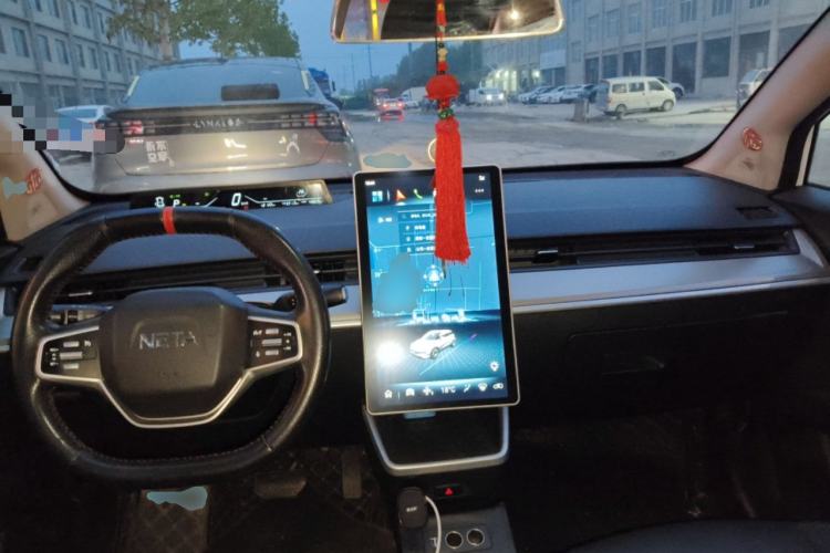 Used NETA V 2021 Long-Range Entertainment Edition Upgrade Model Center Console