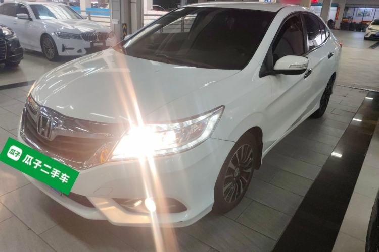 Used Honda Crider 2015 1.8L automatic comfort version