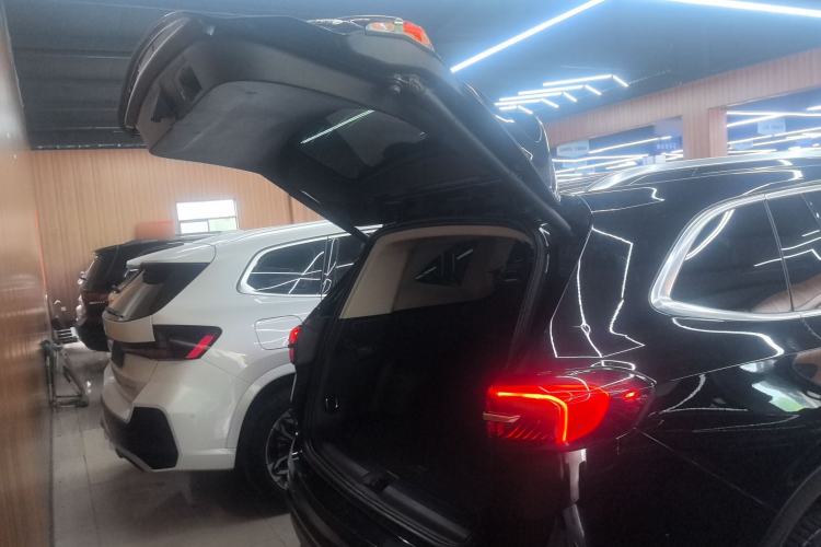 Used Buick Envision 2022 Encore Plus 652T Five-Seat Luxury Model
