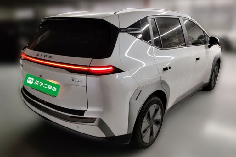 Used AION Y 2022 Plus 70 Smart Edition Rear Right 45 Deg