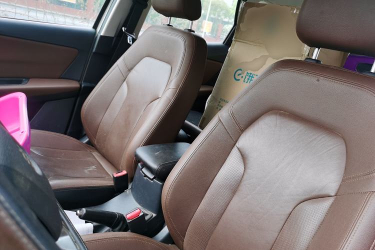 Used FAW Senya R7 2016 1.6L Manual Smart Version Left Front Seat