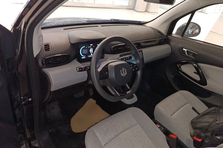 Used Leapmotor T03 2022 Crystal Edition Center Console