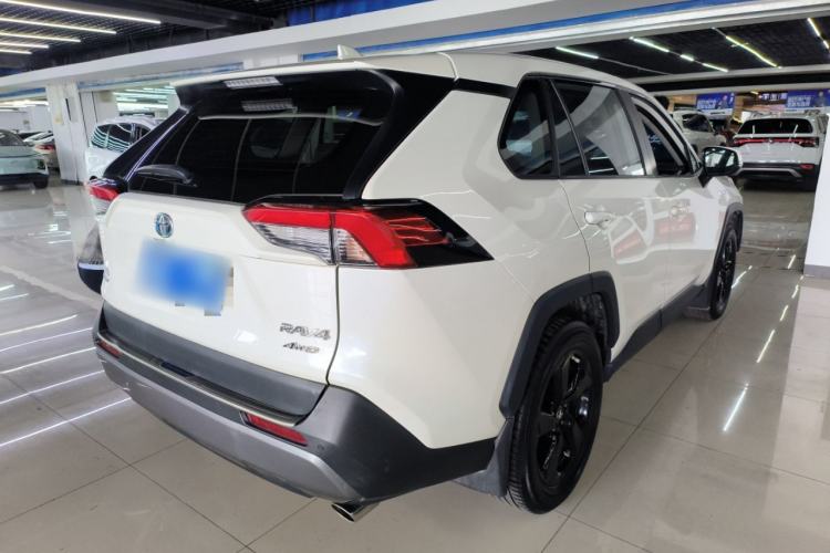 Used Toyota RAV4 2020 Dual-Engine 2.5L E-CVT 4x4 Elite PLUS Edition
