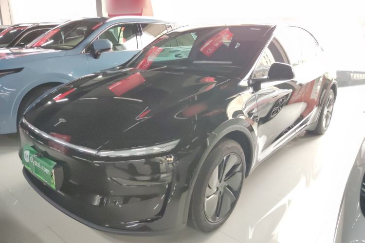 Used Tesla Model Y 2025 Rear-Wheel-Drive Version