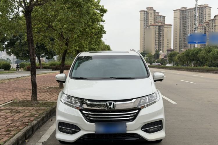 Used Honda Odyssey 2018 2.4L Luxury Edition Exterior 2