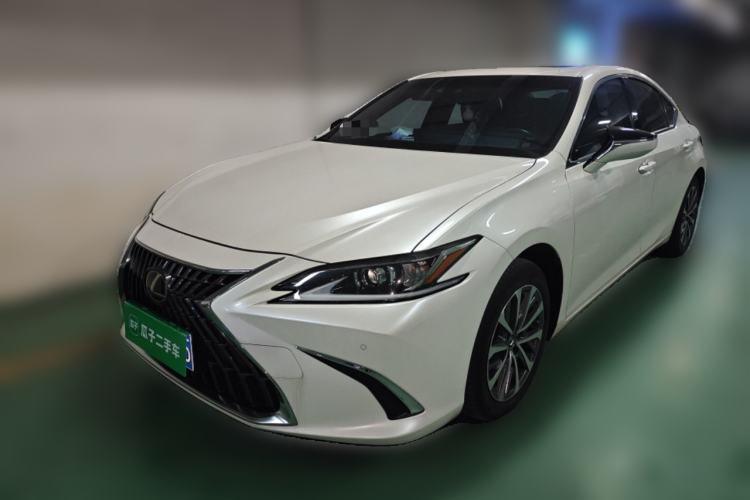 Used Lexus ES 2021 200 Excellence Edition